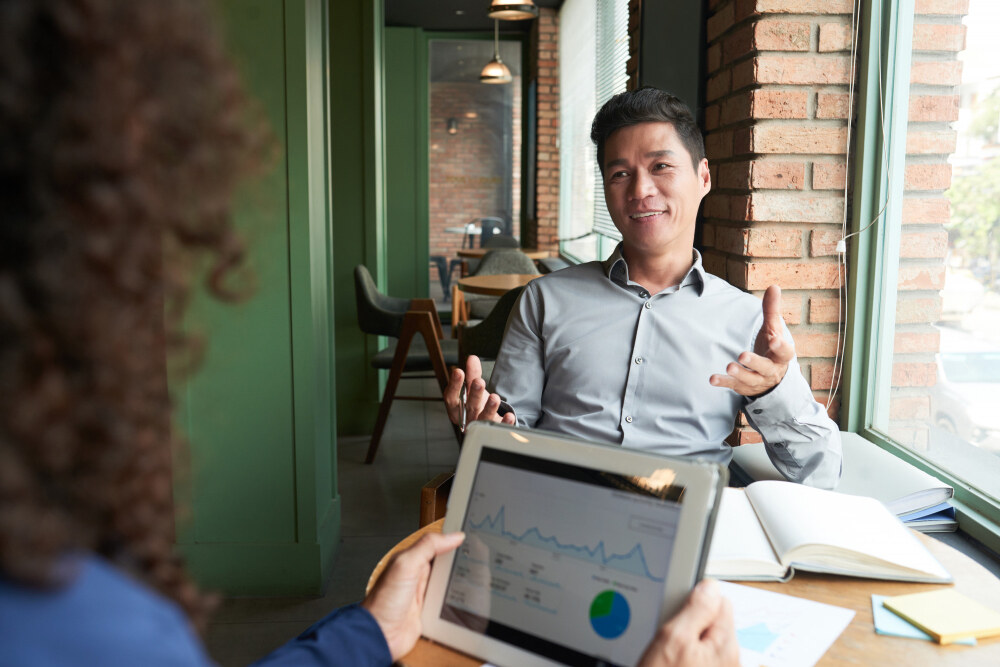 How Are AI Chatbots Redefining B2B Lead Generation – b2bleadscorp How Are AI Chatbots Redefining B2B Lead Generation